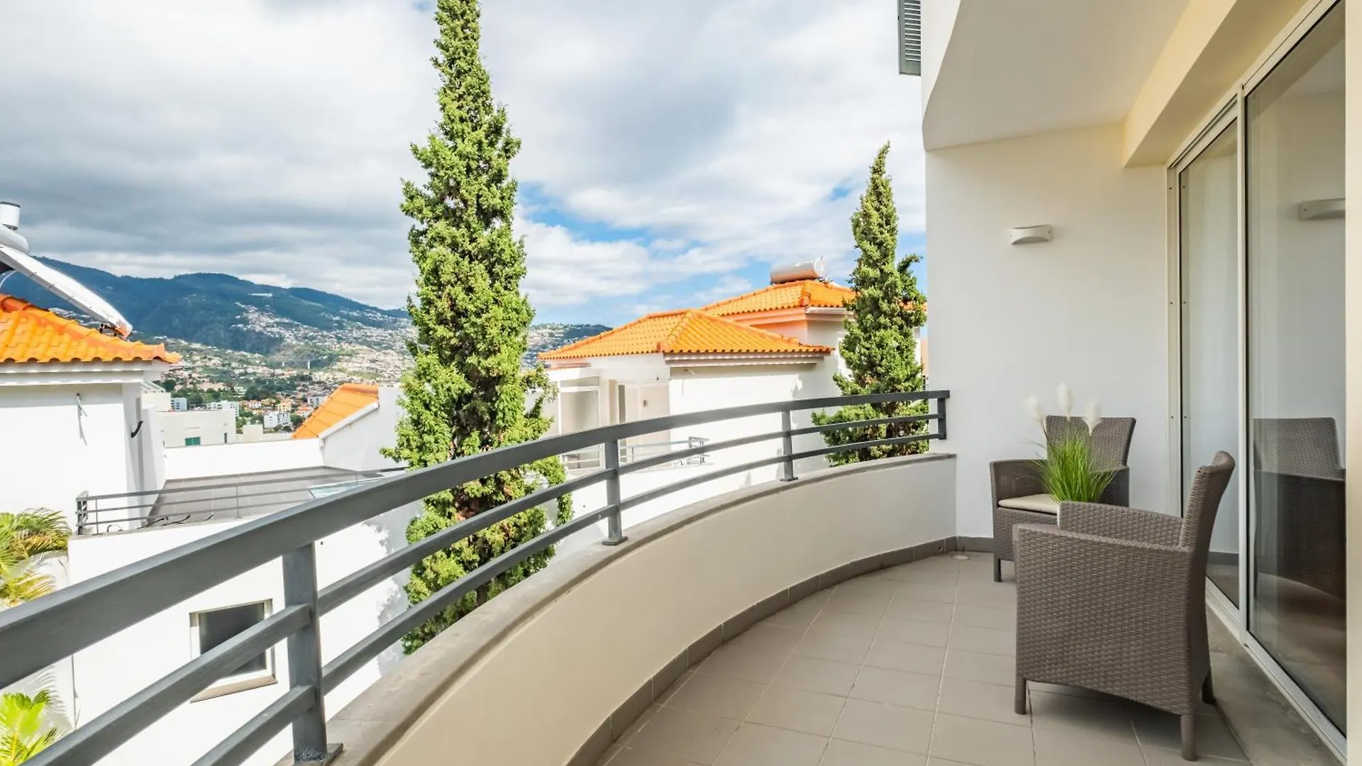 Villa Sun Hills Panoramic Views Funchal